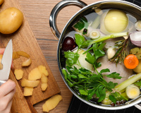 Você usa esse tempero e não imagina que ele limpa os rins e fortalece os ossos