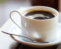 Sou endocrinologista e imploro: "Nunca tome café com o estômago vazio. Sempre antes de tomar café, você deve beber..."