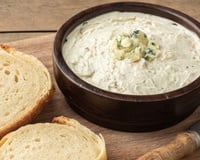 Patê de queijo gorgonzola