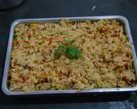 Arroz com peito de frango desfiado