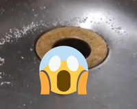 O que essa menina viu no ralo da pia vai te dar PESADELOS! Veja agora como evitar que aconteça com você!