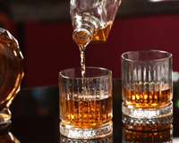 Whisky tem prazo de validade? Descubra quanto tempo a bebida dura depois de aberta e como armazenar