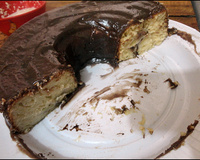 Bolo de Banana com cobertura de Brigadeiro