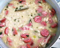 Feijoada branca, Cassoulet