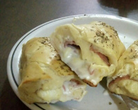 Enroladinho de presunto e mussarela