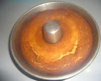 Bolo cremoso de milharina