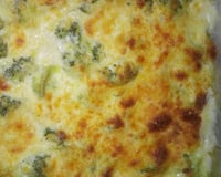 Brócolis ao creme de molho branco