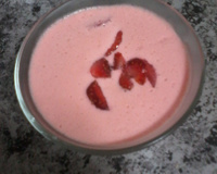 Mousse de Morango rapidinho