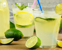 Fazer limonada é simples e fácil, mas com essa dica fica melhor até que a de restaurante