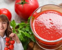 Suco de tomate é melhor com ou sem semente? Nutricionista lista benefícios da bebida e explica como fazer