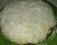 Bolo vulcão de leite ninho