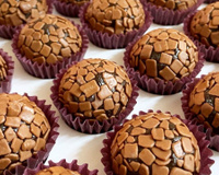 Aprendi essa receita de brigadeiro gourmet com uma doceira profissional e agora só faço assim!