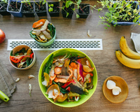 8 formas inteligentes de transformar cascas de frutas e vegetais em comida