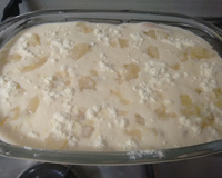 Pavê mousse de abacaxi com ninho