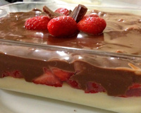 Doce sedução morango e chocolate meio amargo