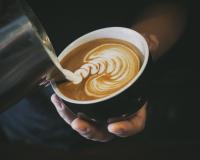 Cafeteiras, chaleiras e prensas francesas com até 30% de desconto na Semana do Consumidor
