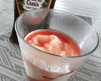 Creme de papaya com cassis