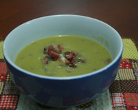 Creme de ervilha com bacon