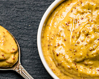 Como fazer mostarda caseira: a receita fácil para evitar conservantes e ajustar o sabor ao seu gosto