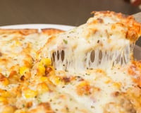 Quanto queijo devemos colocar na pizza? A quantidade certa para deixá-la perfeita