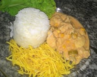 Estrogonofe de frango fácil