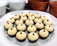 Beijinho de leite Ninho