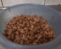 Amendoim salgado de panela de pressão