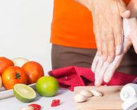 Aprendi com a vovó a usar pasta de dente na cozinha: o motivo é mais inteligente do que parece