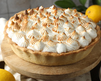 Torta de limão com merengue: a sobremesa de Natal que você vai querer o ano todo