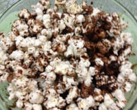 Pipoca doce no microondas