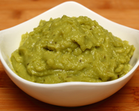 Parece guacamole, mas não é: este molho de abacate venezuelano combina com carnes assadas, grelhadas e aperitivos
