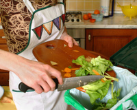 Lixeira na pia da cozinha: por que você não deve ter