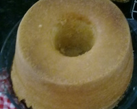 Bolo de coco com leite condensado