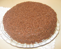 Bolo de cenoura recheado