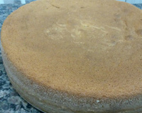 Pão de ló de leite fervendo