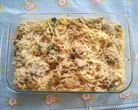 Espaguete com coxinha da asa