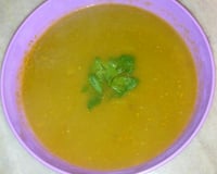 Sopa detox da Cláudia Eliane