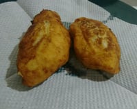 Bolinho de batata recheado com carne moída