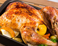 Esse é o tempo de cozimento para o frango assado, de acordo com o peso, para que fique suculento e crocante
