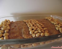 Pavê de doce de leite com coco e amendoim