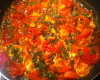 Cação ao molho vermelho