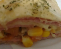 Rocambole  de massa de pastel