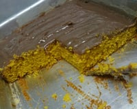 Bolo de cenoura com cobertura de brigadeiro