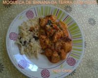 Moqueca de banana-da-terra com ovos