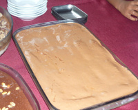 Pavê fácil de creme com mousse de chocolate