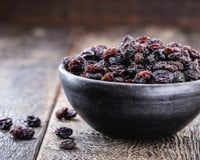 Um médico alerta para os perigos de comer esta fruta: ela é péssima para a saúde do fígado