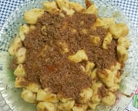 Nhoque de batata com molho bolonhesa (massa leve)