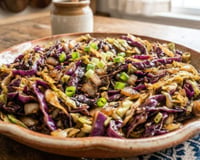 O repolho refogado fica muito mais gostoso quando é feito desse jeito: não precisa de sal, só um ingrediente simples