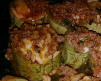 Abobrinha recheada com carne moída