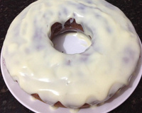 Bolo com gelatina de limão